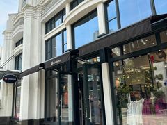-lululemon(比斯特购物村店)