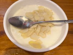 双皮奶-澳门陈光记烧味饭店(南京德基广场店)