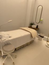 -苑苑vbeauty科技美容SPA