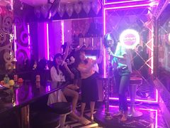 -温莎KTV(珠江路店)