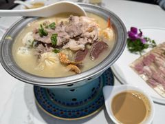 峰峰酸菜锅-峰峰菜馆(昌茂店)