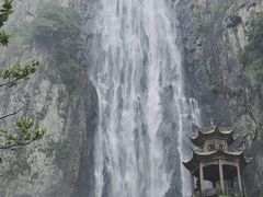 -刘伯温故里景区百丈漈