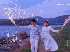 -爱我旅拍婚纱摄影(大理店)