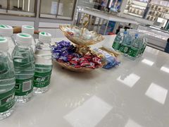 -潘多拉眼镜·蔡司依视路明月(潘家园店)