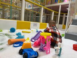 -泛尼尼儿童乐园(文化广场店)