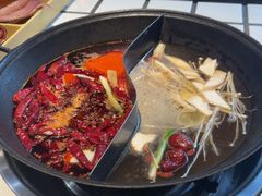 -贰回巷火锅馆(钟楼店)