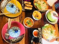 -Pad Thai Kratong Thong by ama