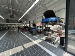 -爱车行 奥迪 奔驰 宝马 保时捷 路虎 专业 维修保养 原厂 奥迪改装升级 中心(静安店)