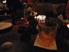 -LONG BAR 廊吧(外滩华尔道夫酒店)