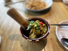 镭钵茄子-嫩芽·重庆菜馆(十八梯露台观景店)