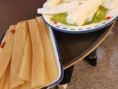 -贤合庄卤味火锅(安吉万达店)