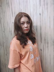 -首脑美发沙龙