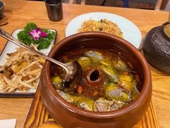 -麦麦山云南菜(复地活力城店)