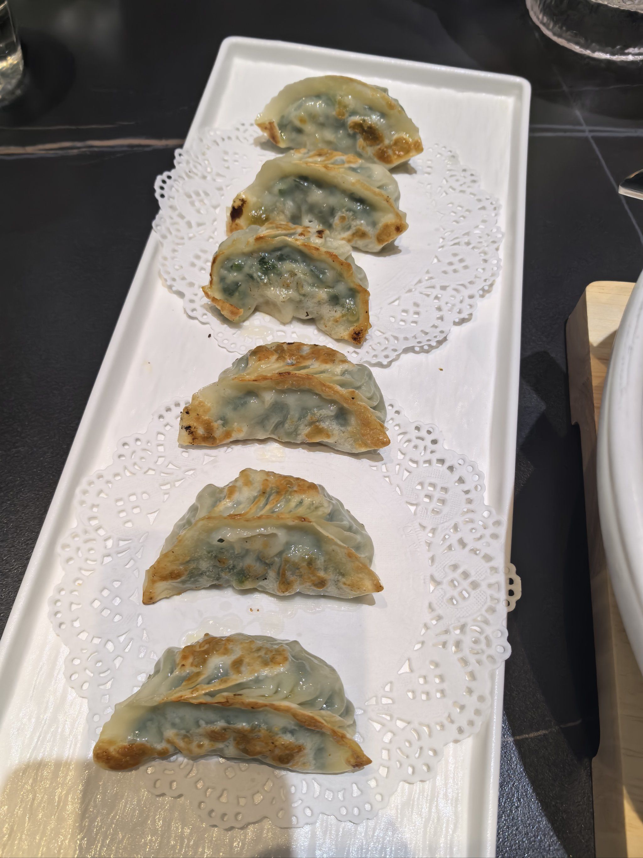 最好吃的应该是韭菜煎饺