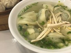 -老西白点心店