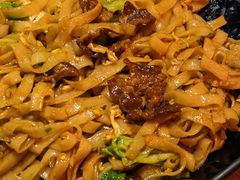 牛河-烧蠔帮·生蚝海鲜牌档(观海店)