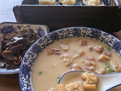 -张家巷美食(南浔店)