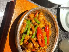 石锅豆豉牛蛙-小城故事·地道宁波味(月湖盛园店)