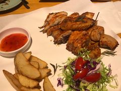 -JINNS锦时 steak&pizza(浸信会礼拜堂旧址店)