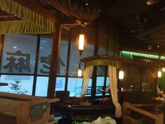 -佬麻雀·新湘菜(珠海金发购物中心店)