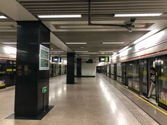 -常熟路(地铁站)