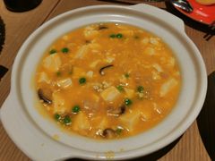 蟹黄豆腐-渝信川菜 · 川味家常菜(财富购物中心店)