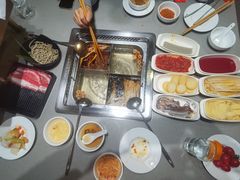 -海底捞火锅(漕宝路店)