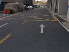 -上海当代艺术博物馆-地面停车场