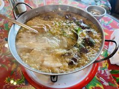 -闯关东东北农家菜(崂山石老人店)