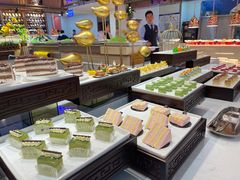 -腾阁自助餐厅(朝林广场店)