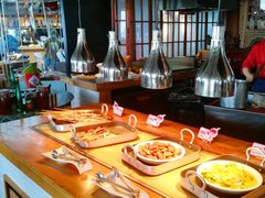 自助取餐区-东方明珠·可口可乐欢乐餐厅