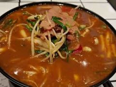 -肥汁米蘭香港米线(长宁来福士店)