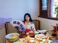 -芸南道·过桥米线(昆明老街旗舰店)