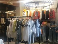 -纪念日百货(江西南昌店)