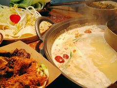 -赵美丽·重庆社区火锅·直营店(火车东站·中豪国际店)