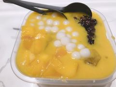 杨枝甘露冰粉-甜心闲生传统手工冰粉(太古里店)