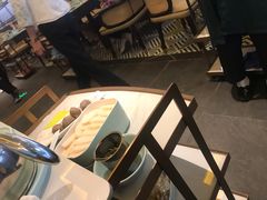 等位区-润园四季椰子鸡火锅(南山海岸城店)