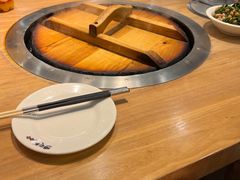 -咱屯子铁锅炖直营店(保利店)