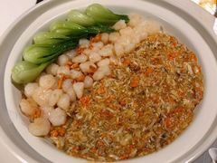 蟹黄煲仔饭-屋里厢上海菜馆