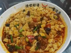 -牛一嘴·兰州牛肉面·大盘鸡(财富中心店)