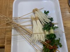-袁记串串香(泉水轻轨站店)