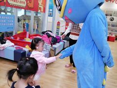 -龙格亲子游泳俱乐部(泊富中心)