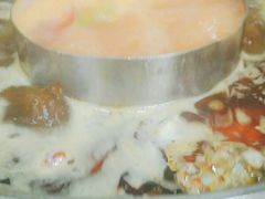 -蛙两只美蛙鱼头火锅(恒茂店)