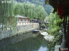 下雨了-北京水岸山吧度假村(雁栖镇店)