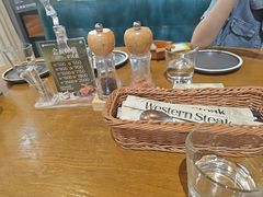 -西语炭烧牛排·西厨(石龙店)
