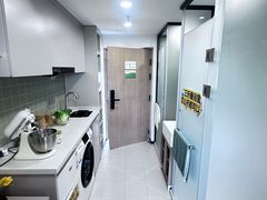 -东方体育中心(地铁站)