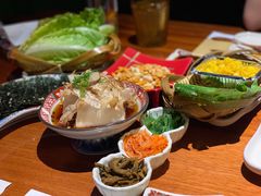 -肉魁屋·烧肉·烧鸟·酒场(高新店)