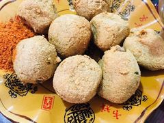 -青岩季姨妈卤猪脚店