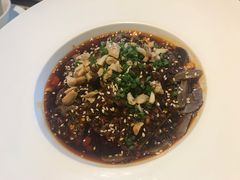 -铜锣湾·有麝自然香(重庆新天地店)