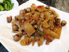 酸笋炒竹肠-美极鲜食坊(宝安南路店)